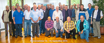 Aktuelles (Bild: Männerseminar - zum Vergrößern aufs Foto klicken - )