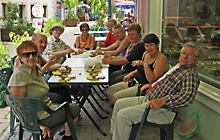 Vogesen 2010 (Bild: Eisessen bei Madame)