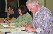 Mitgliedsversammlung 2011 (Bild: Vorstandstisch)