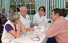  Grillfest 2012 (Bild: Angeregte Gespr�che)