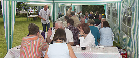  Grillfest 2012 (Bild: Blick auf unsere G�ste)