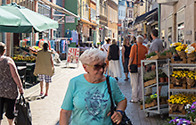 Berichte/Archiv (Bild: In der Fußgängerzone)